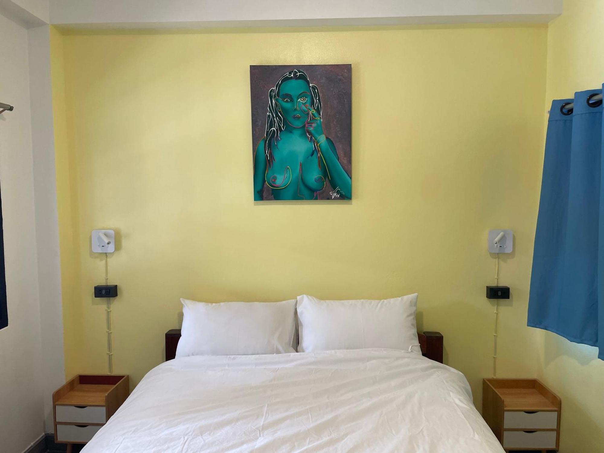 Revolution Chiang Mai - Old Town Hostel Kültér fotó